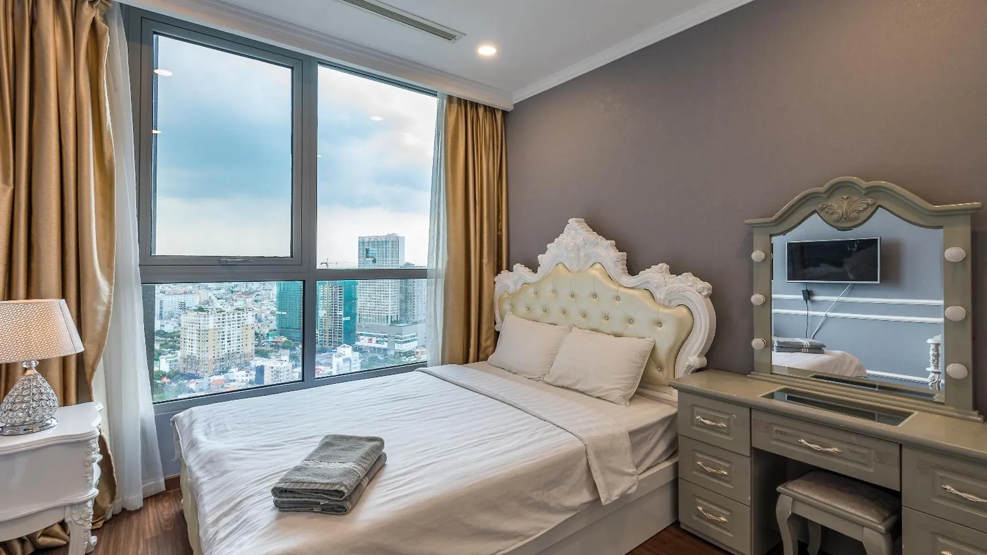 Vinhomes Landmark Condotel Suite Ho Chi Minh City 0*,