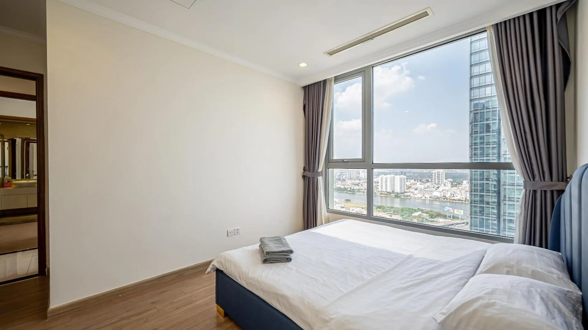 Apartment Vinhomes Landmark Condotel Suite Ho Chi Minh City