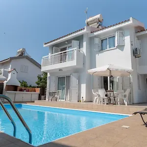  Villa Sun & Private Cyprus